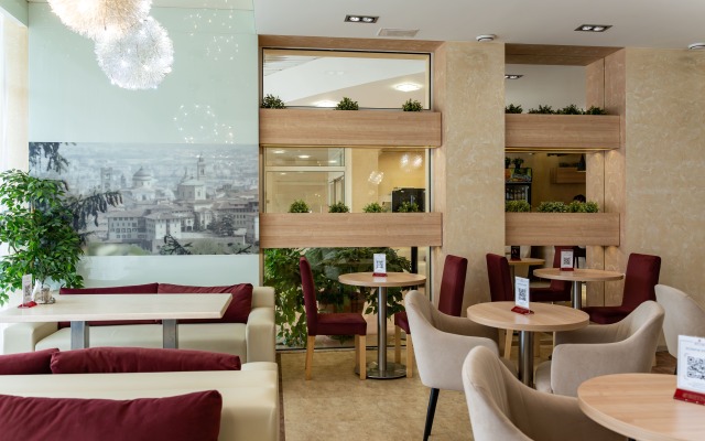 Vyatka Hotel