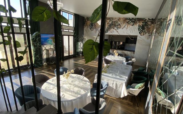 Villa Lotos