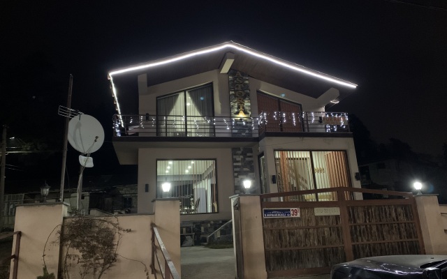 Astoria Bakuriani Villa