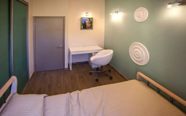 Квартира на ул Большая Конюшенная 4-6-8