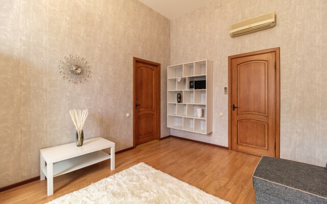 Апартаменты Видовые у Казанского собора 2 спальни 2 сан.узла 12 гостей