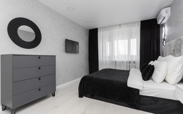 Tryoshka S Vidom Na Rybnuyu Derevnyu Flat