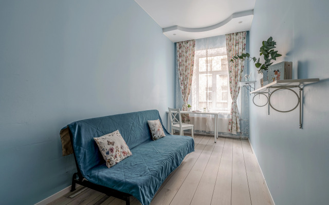 Апартаменты для 7 Человек на Петроградке с Парковкой