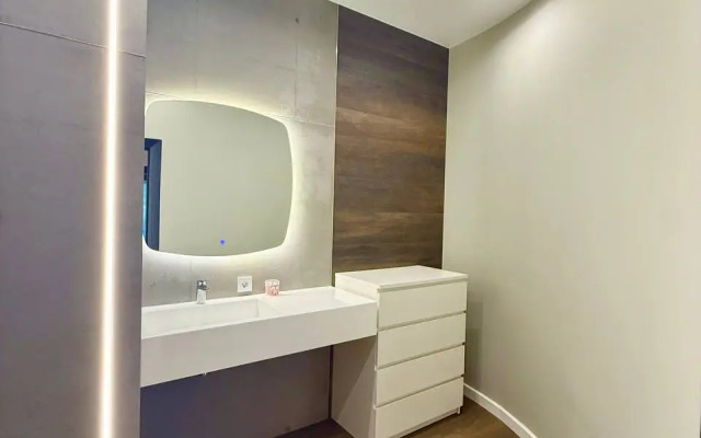 Апартаменты Четырехкомнатные в Центре Владивостока