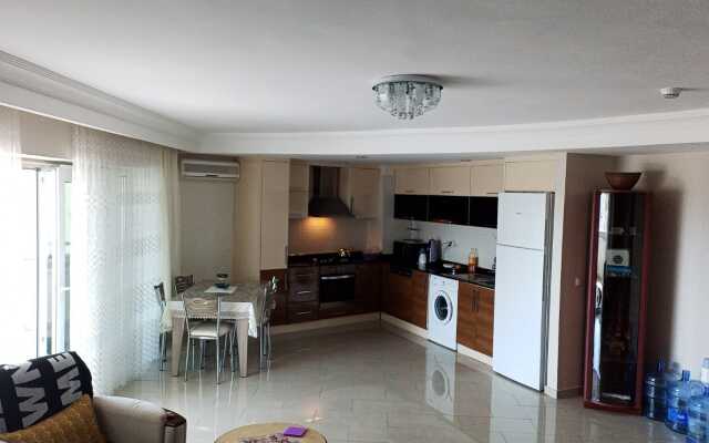 My Marine Residence Lux Sea View