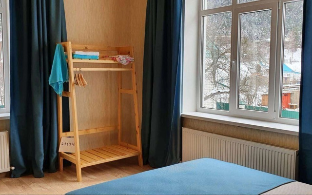 Квартира с видом на горы на улице Шевченко 13