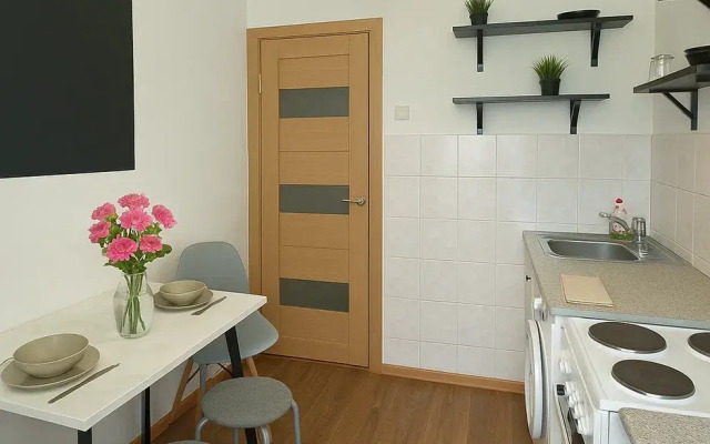 Kutuzova 1 Apartments