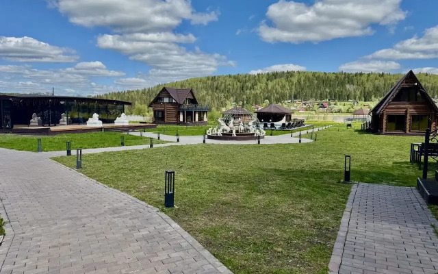 Zagorodnyij Klub Petergof Recreation Center