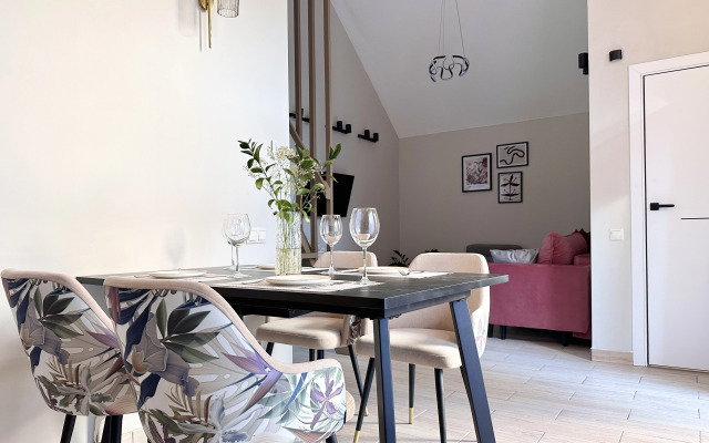 Частный Дом Барнхаус №2 на 10 гостей, с дровяной баней и горячим чаном