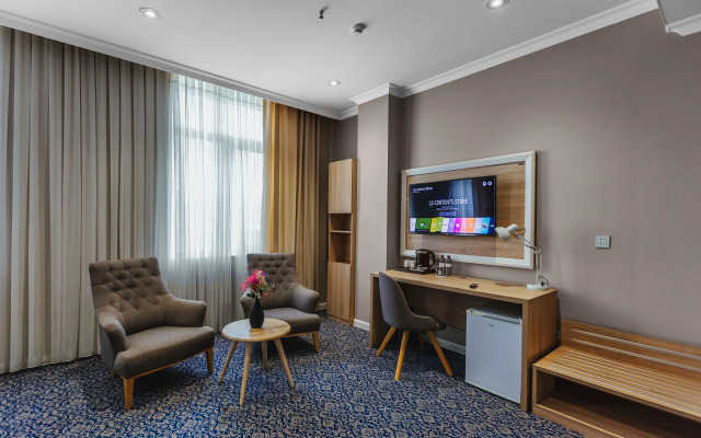 Metro City Hotel