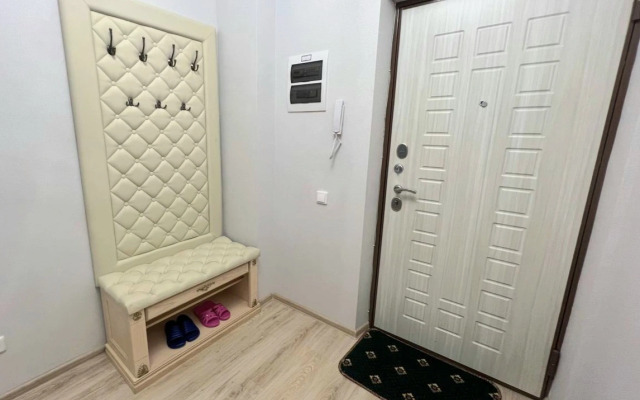 Lazurny Provans Flat