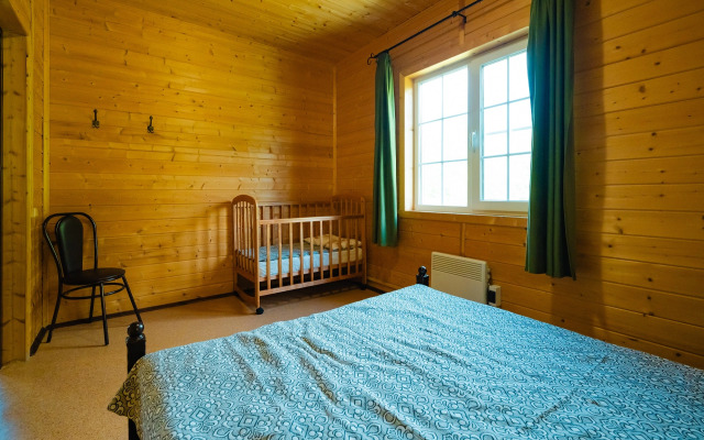 Частный дом на берегу озера Плещеево 57А