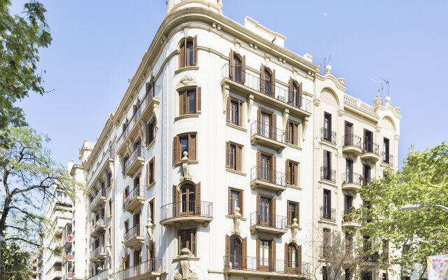 Апартаменты Thesuites Barcelona