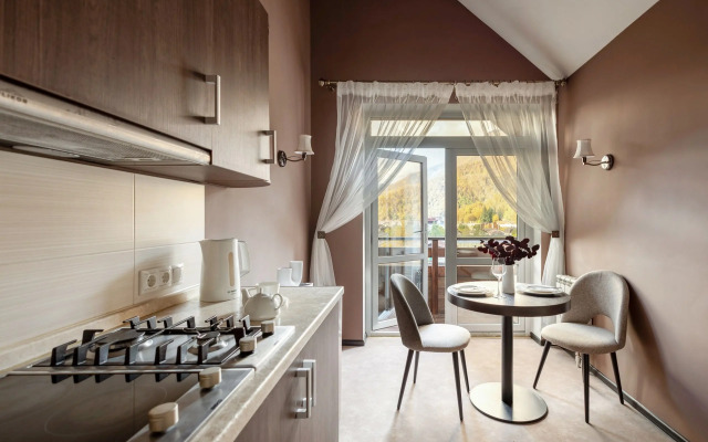 Апартаменты RED APARTMENTS Горная Резиденция Фишт