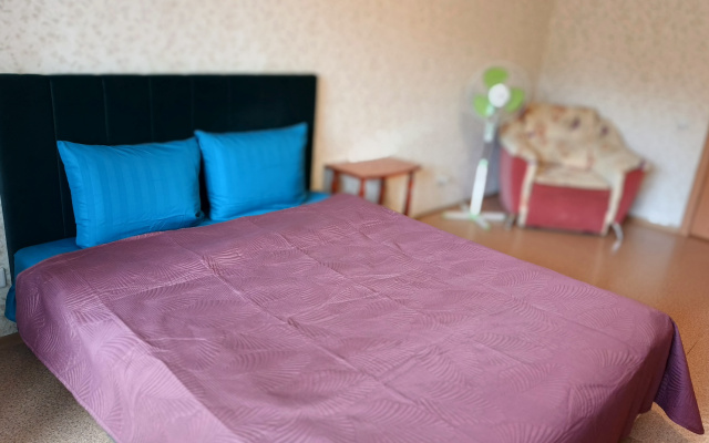 Квартира у ПВИ, Больница, Роддом