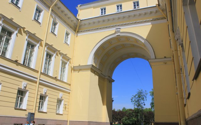 Na Galernoy Deluxe Hotel