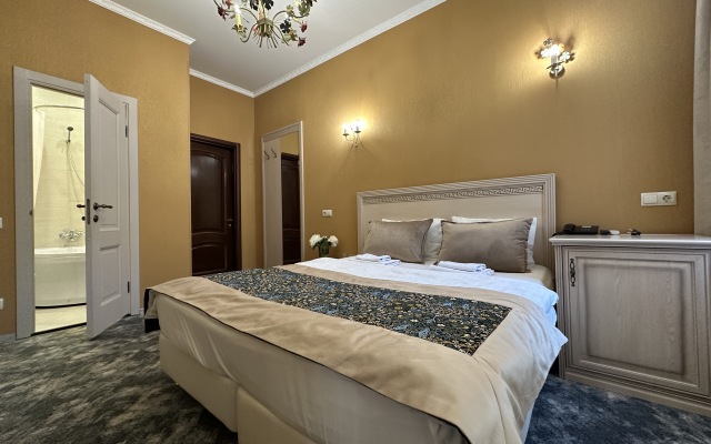 Residence Moika River  Guest Rooms