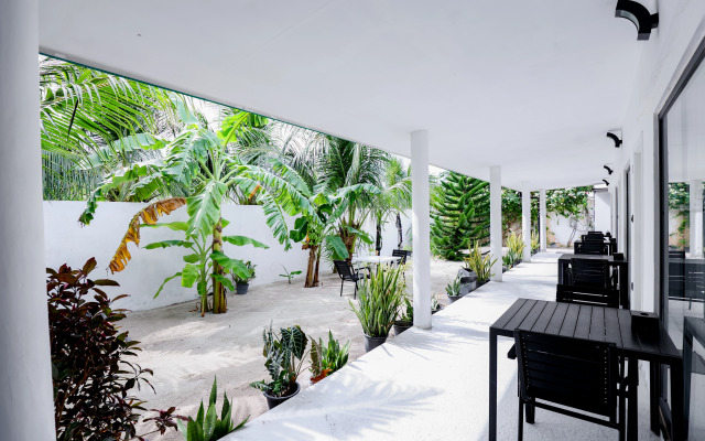 Belvedere Thoddoo Guest House