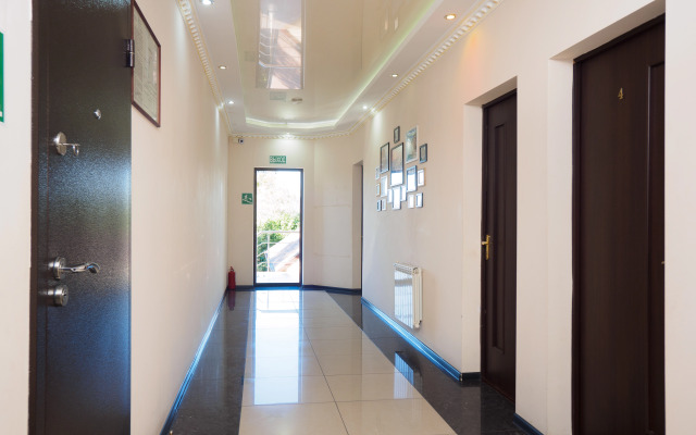 Vinograd Hotel