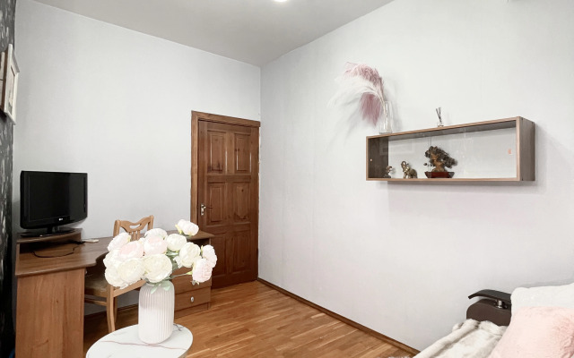 Апартаменты Уютные в Центре Города на Аллее Героев