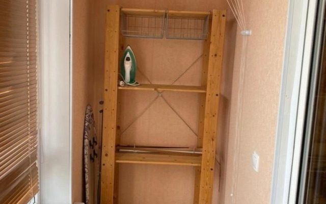 Na Kolmovskoy Naberezhnoy 71a Flat
