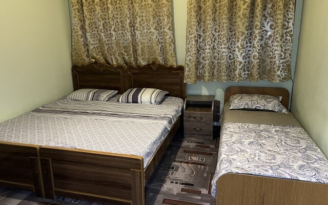 Alisa Guest house
