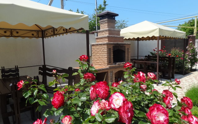 Sevastopolskaya Usad'ba Guest House