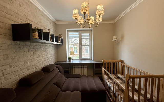 Apartamenty cemejnye Loft Apartments s proektorom