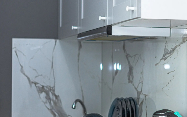 U Morya, 105 Apartments