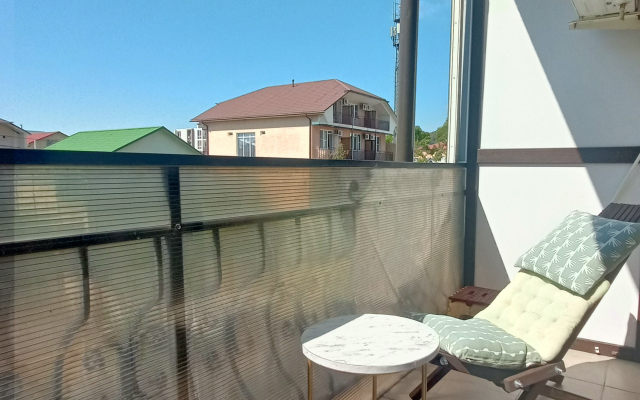 Na Pereletnoy 34 Apartments