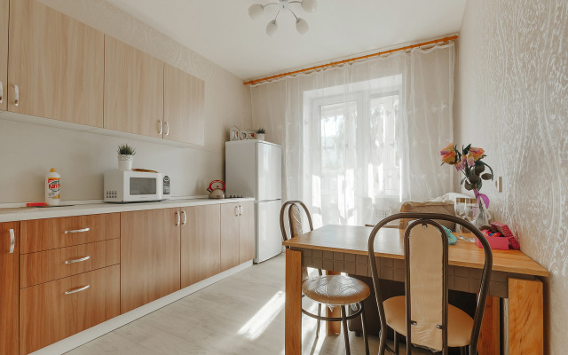 Na Ofitserskoj 1A Apartments