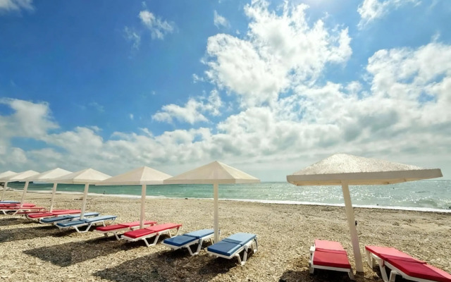 Апартаменты двухуровневые Три минуты до пляжа