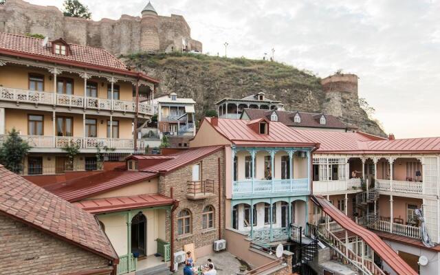 Khokhobi Boutique-Hotel
