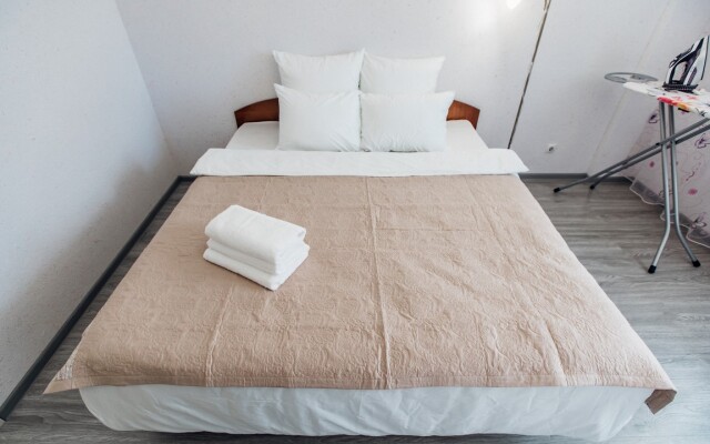 Апартаменты Однокомнатные Комфорт на Маршала Жукова 23А 5/12