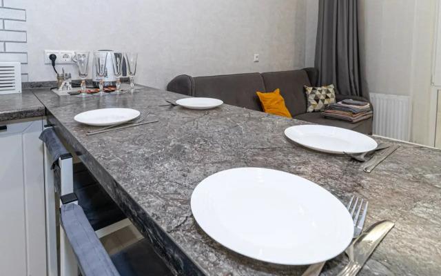 Dizaynerskaya 2-Kom V Zhk Lyubimovo Apartments