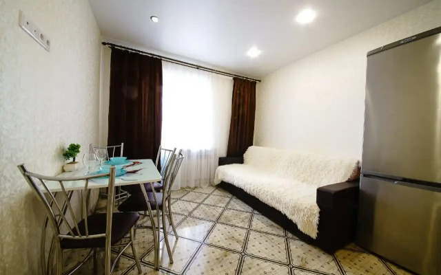 Апартаменты на Симбирцева 40а