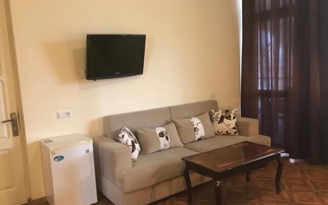 Irise Hotel