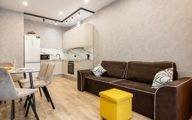 Jane-Apart Big Company Apartments
