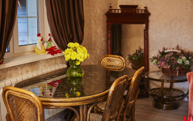 Частный дом Уютный светлый  дом в окружении природы