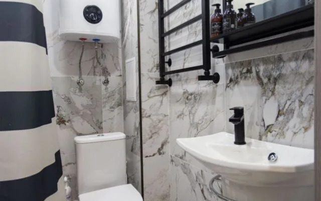 Квартира на Серышевском переулке, 3