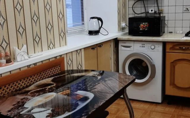 Квартира на Лесной улице, 25