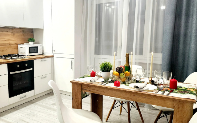 Dvukhkomnatnaya S Vidom Na Ploschad Flat
