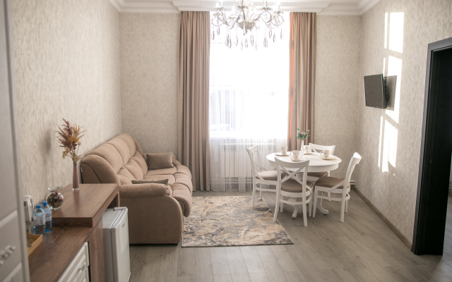 Grand Story Hotel