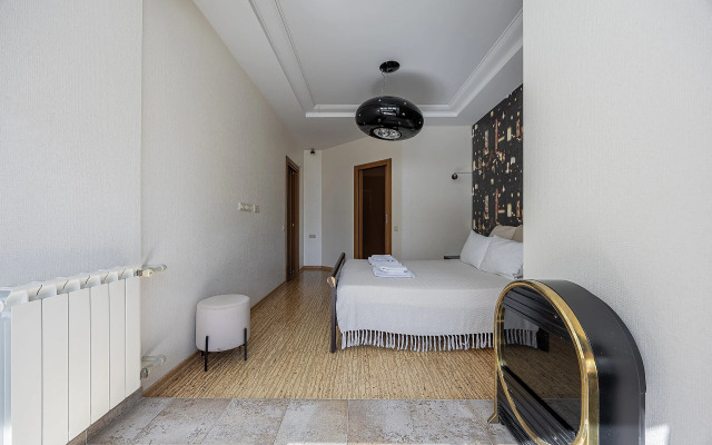 Квартира на Невзоровых