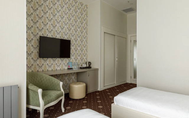 Brosko Moscow Hotel