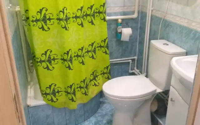 Studiya Afrika Apartments Na Shkolnoy