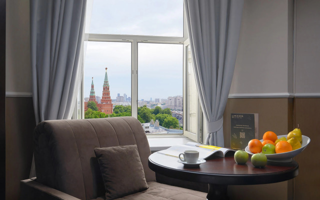 Mirros Moscow Kremlin Hotel