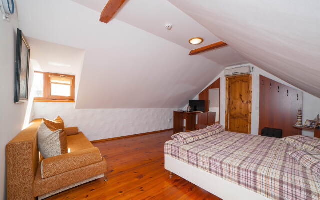 Меблированные комнаты Гостиный Двор