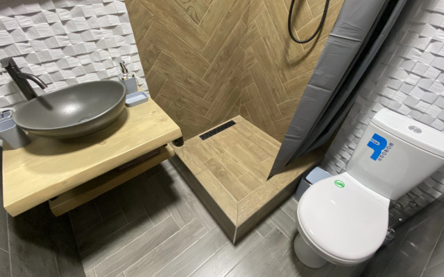 Апартаменты студия ВИП 4 Дворик Друзей