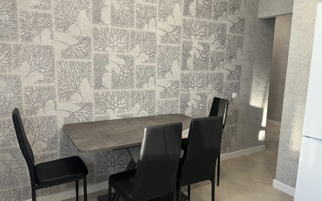 Апартаменты двухкомнатные недалеко от центра города